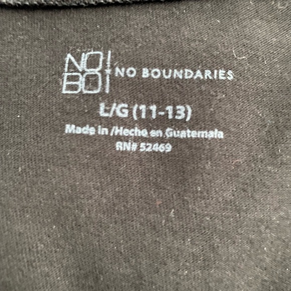 Black shirt - Picture 3 of 3